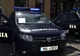 Trei tineri din Bistrița, potoliți de jandarmi după ce au vandalizat mai multe mașini și au tâlhărit un adolescent