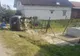 Accident în Șieuț! Trei persoane, printre care și un bebeluș de 9 luni, lovite de o mașină, pe trotuar