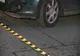 Copilă de 10 ani, accidentată de de autoturism în timp ce traversa strada prin loc nepermis