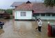 Gospodării inundate în urma unei ploi torențiale în localitatea Urmeniș din Bistrița-Năsăud (FOTO/VIDEO)